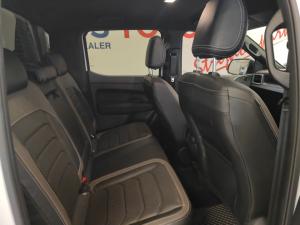 Volkswagen Amarok 3.0TDI V6 double cab Aventura 4Motion - Image 17