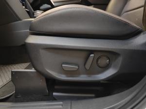 Volkswagen Amarok 3.0TDI V6 double cab Aventura 4Motion - Image 18