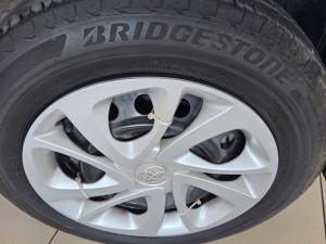 Toyota Vitz 1.0 - Image 13