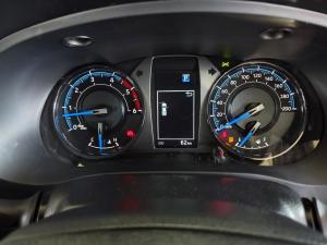 Toyota Hilux 2.8GD-6 double cab Legend auto - Image 11