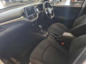 Toyota Starlet 1.5 XR automatic - Image 7