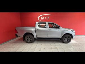 Toyota Hilux 2.4 GD-6 Raider 4X4 automaticD/C - Image 3