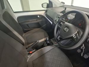 Volkswagen Cross UP! 1.0 5-Door - Image 12