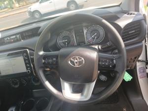 Toyota Hilux 2.4 GD-6 RB Raider automaticS/C - Image 8