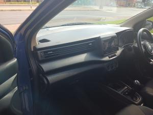 Suzuki Ertiga 1.5 GA - Image 12