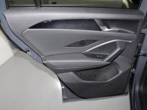 Volkswagen Tiguan 2.0 TDI Life 4M DSG - Image 10