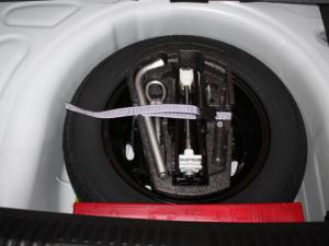 Volkswagen Polo Vivo 1.4 - Image 9