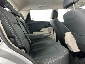 Mahindra XUV300 1.5D - Image 16