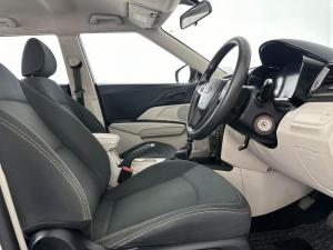 Mahindra XUV300 1.5D - Image 19