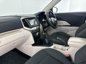 Mahindra XUV300 1.5D - Image 20