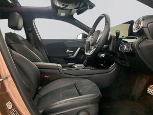 Mercedes-Benz A200d - Image 15