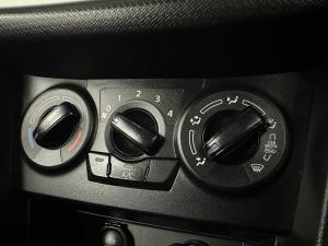 Toyota Urban Cruiser 1.5 Xi - Image 4