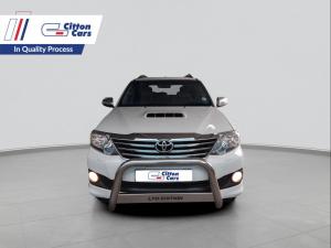 Toyota Fortuner 3.0D-4D Raised Body automatic - Image 2