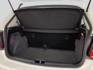 Volkswagen Polo Vivo 1.4 - Image 15