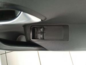 Volkswagen Polo Vivo 1.4 Trendline - Image 15