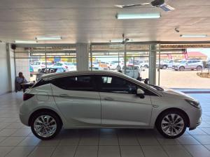 Opel Astra 1.0T Enjoy - Image 4