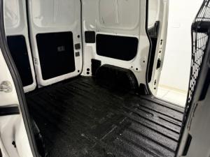 Nissan NV200 panel van 1.6i Visia - Image 11