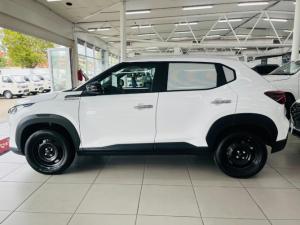 Nissan Magnite 1.0 Move panel van - Image 9