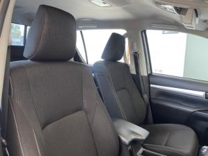 Toyota Hilux 2.4GD-6 double cab Raider auto - Image 6