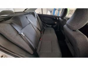 Proton Saga 1.3 Standard manual - Image 8