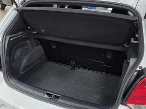 Volkswagen Polo Vivo hatch 1.4 Comfortline - Image 18