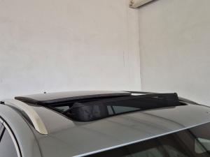 Volkswagen Tiguan 2.0TDI R-Line 4Motion - Image 14