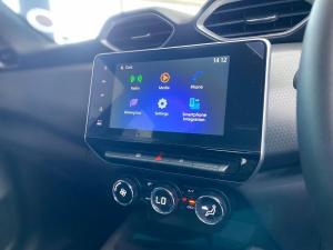 Nissan Magnite 1.0 Turbo Acenta Plus manual - Image 17