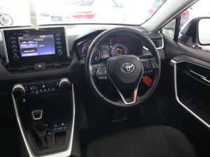 Toyota RAV4 2.0 GX auto - Image 11