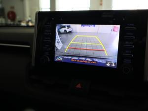 Toyota RAV4 2.0 GX auto - Image 13