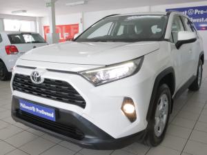 Toyota RAV4 2.0 GX auto - Image 9