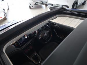 Volkswagen Polo hatch 1.0TSI Comfortline - Image 10