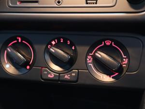 Volkswagen Polo Vivo hatch 1.4 Trendline - Image 15