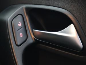 Volkswagen Polo Vivo hatch 1.4 Trendline - Image 19