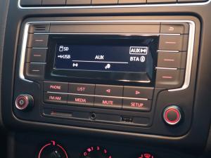 Volkswagen Polo Vivo hatch 1.4 Trendline - Image 7