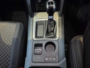 Volkswagen Amarok 2.0TDI double cab Life auto - Image 8