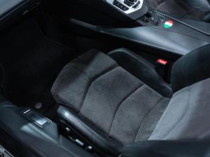 Lamborghini Aventador LP700-4 - Image 25