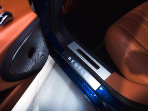 Bentley Flying Spur W12 Mulliner - Image 13