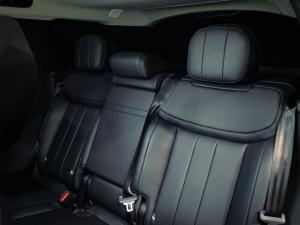 Land Rover Range Rover D350 HSE - Image 18