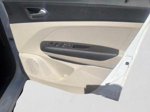 Renault Triber 1.0 Prestige - Image 11