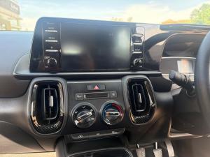 Kia Sonet 1.5 LX manual - Image 15