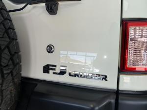 Toyota FJ Cruiser FJ Cruiser - Image 6