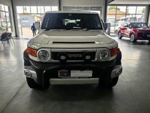 Toyota FJ Cruiser FJ Cruiser - Image 2