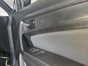 Suzuki Vitara Brezza 1.5 GL - Image 13