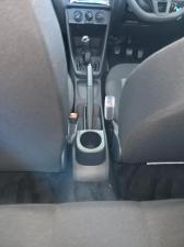 Volkswagen Polo Vivo hatch 1.4 Life - Image 14