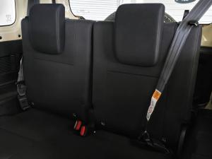 Suzuki Jimny 1.5 GLX AllGrip 3-door manual - Image 15