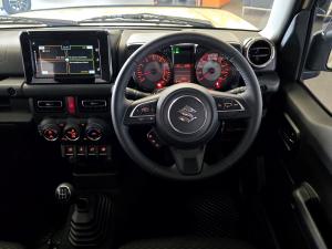 Suzuki Jimny 1.5 GLX AllGrip 3-door manual - Image 17