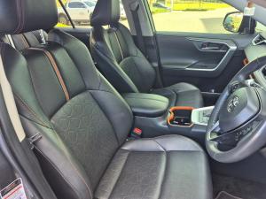 Toyota RAV4 2.0 GX-R AWD - Image 11