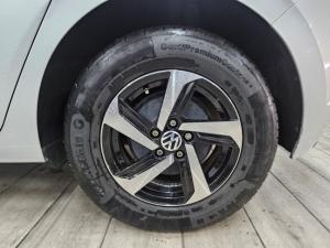 Volkswagen Polo hatch 1.0TSI Trendline - Image 4