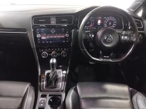 Volkswagen Golf R - Image 12