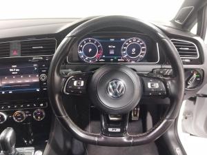Volkswagen Golf R - Image 13
